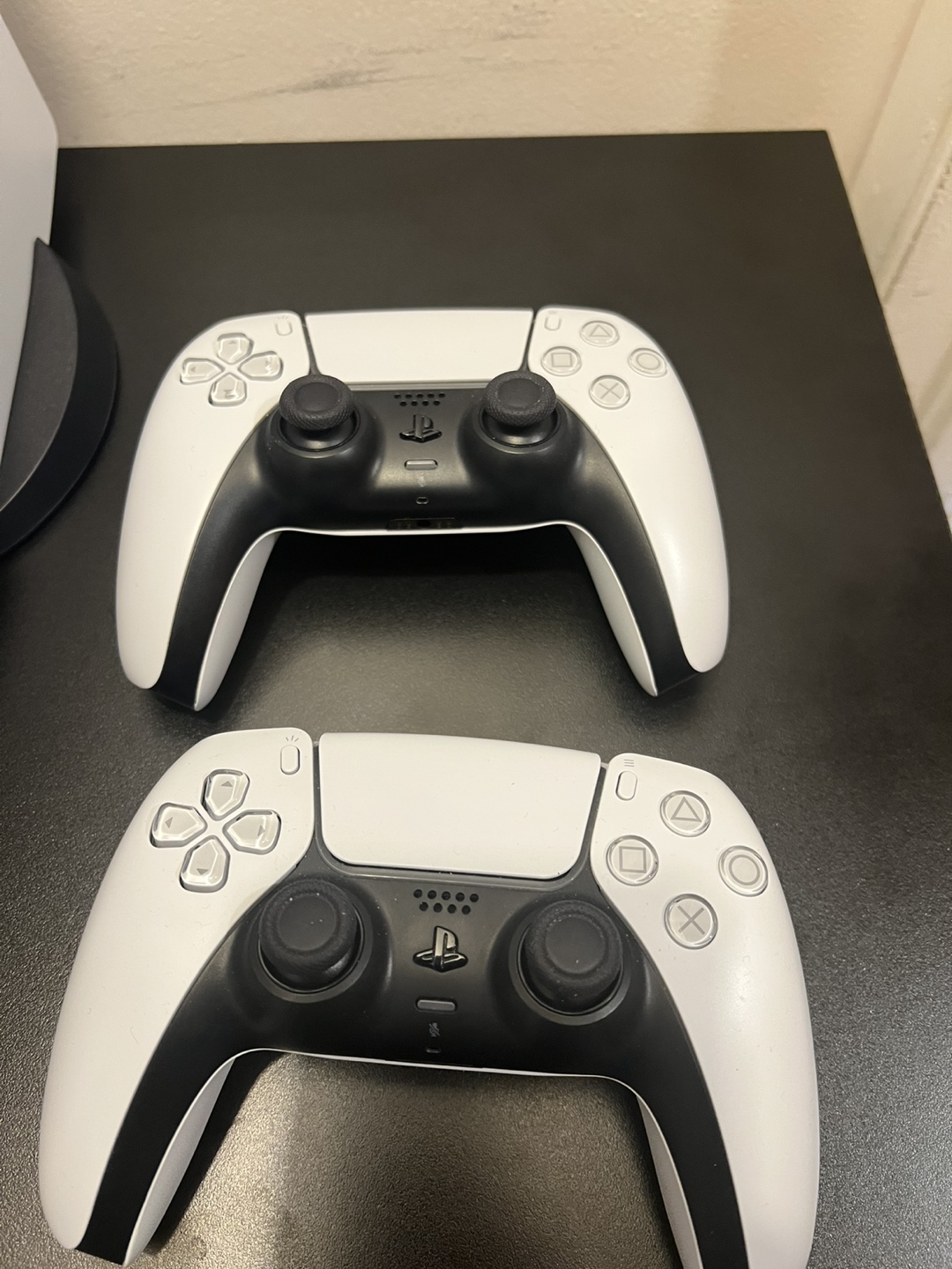 PS5 Console with 2 Controllers and Call of Duty Cold War - photo 2