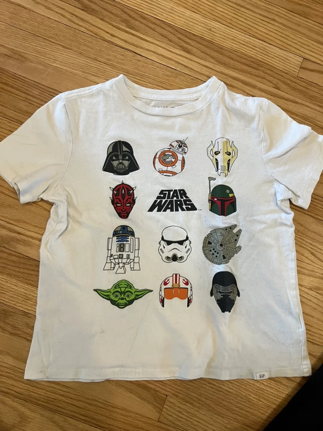 2 Kids' Graphic T-Shirts - Star Wars & Avengers image indicator(4)