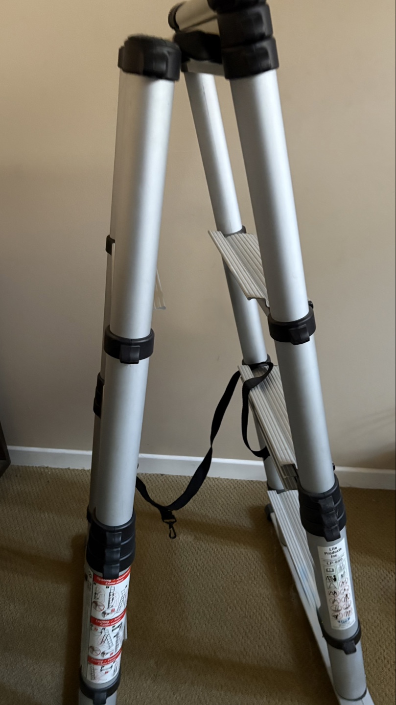 Aluminum Telescopic Ladder - photo 4