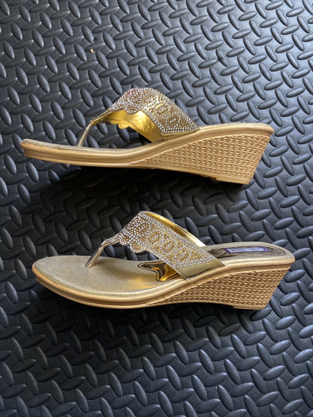 New Look Gold Wedge Sandals - photo 2