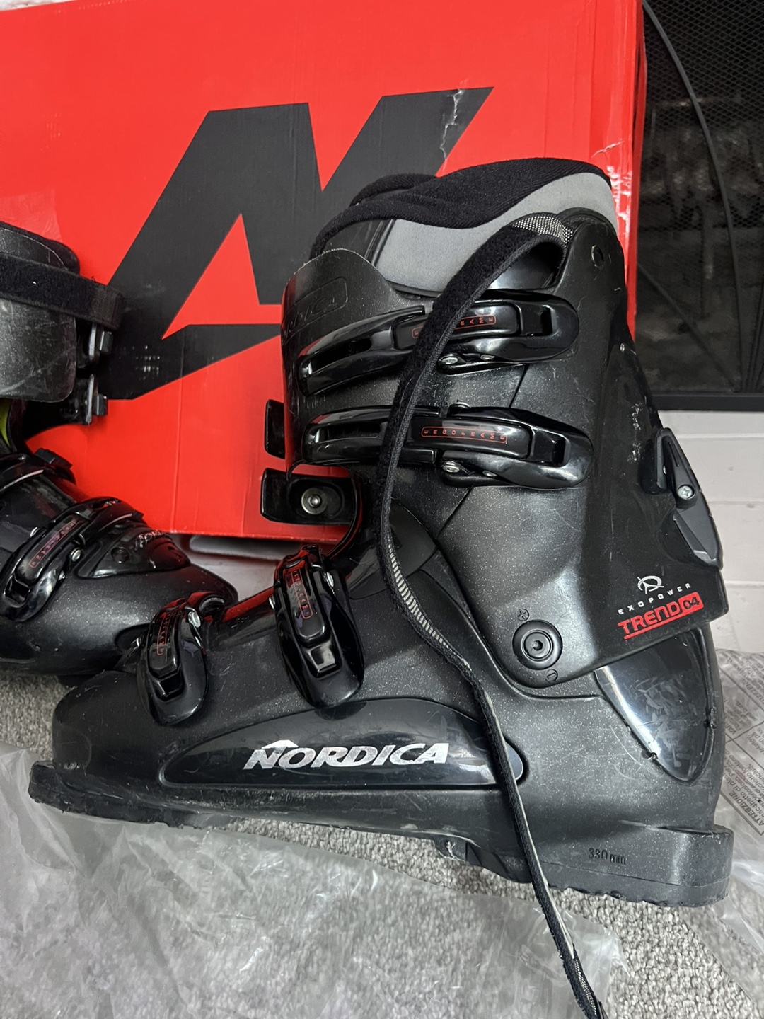 Nordica Exopower 9 Mens Womens 11 Ski Boots, 330 MM - photo 4