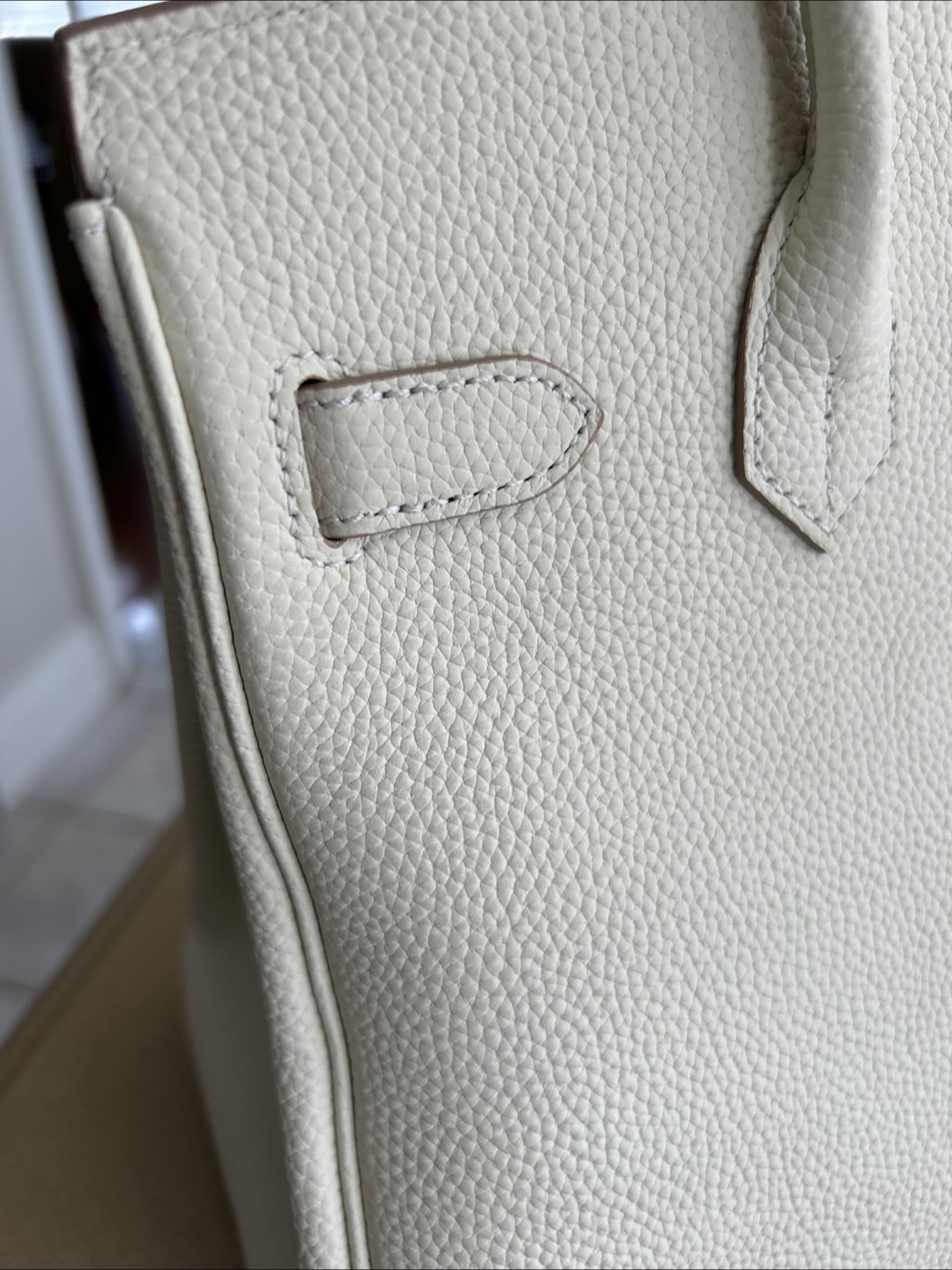 Gorgeous authentic togo leather bag - photo 3