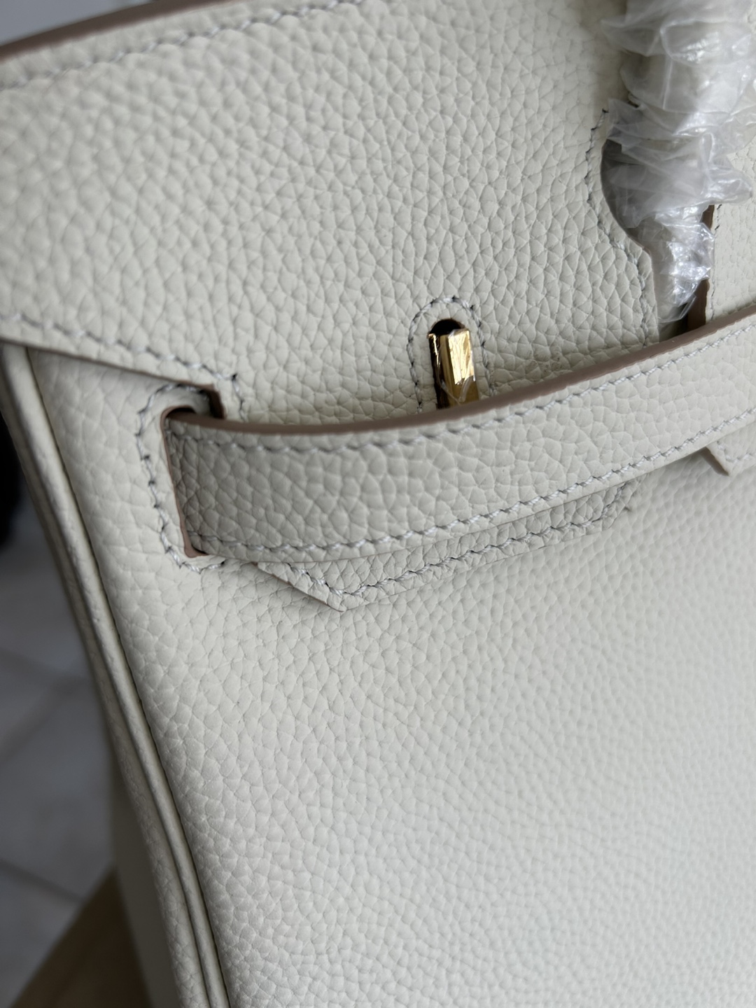 Gorgeous authentic togo leather bag - photo 5