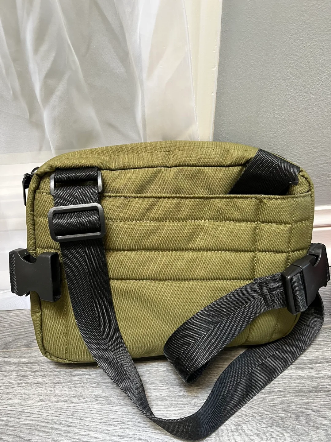 Zara Olive Green Crossbody Bag thumbnail