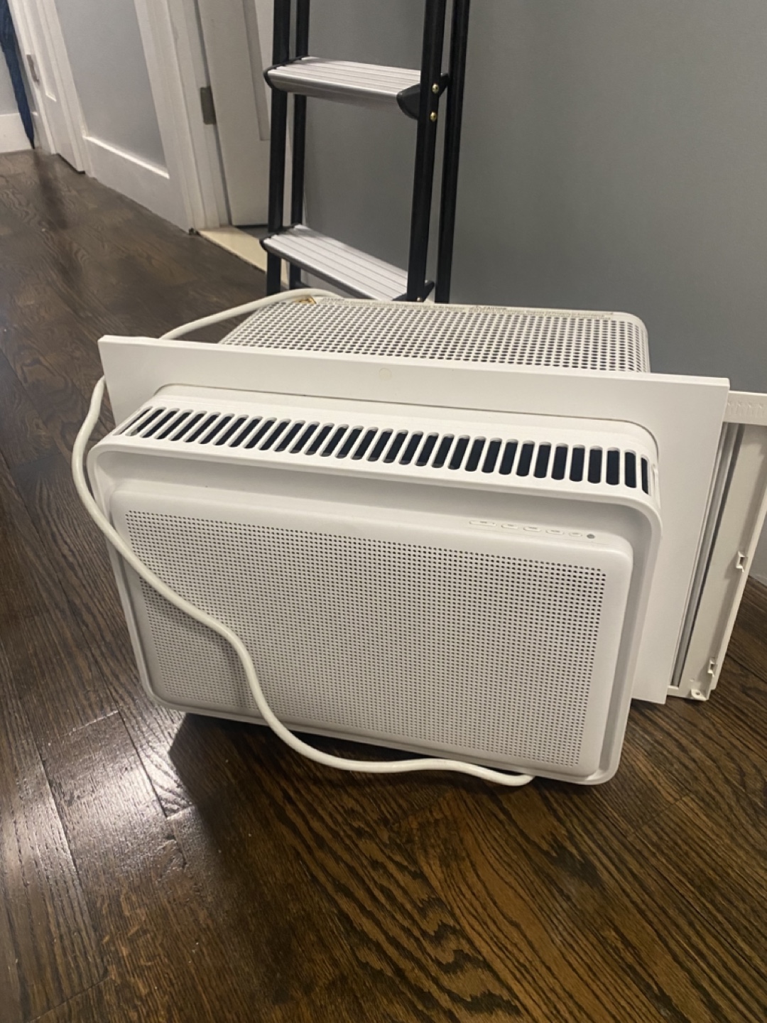 Windmill Air Conditioner 6000 BTU