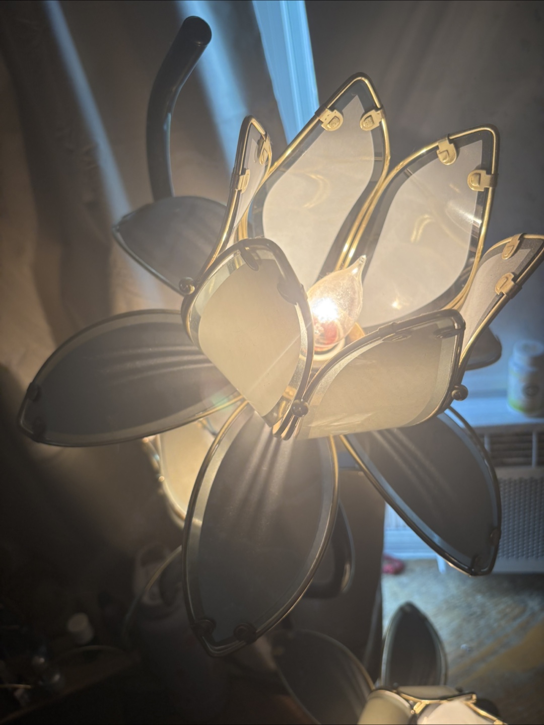 vintage flower lamp - photo 3