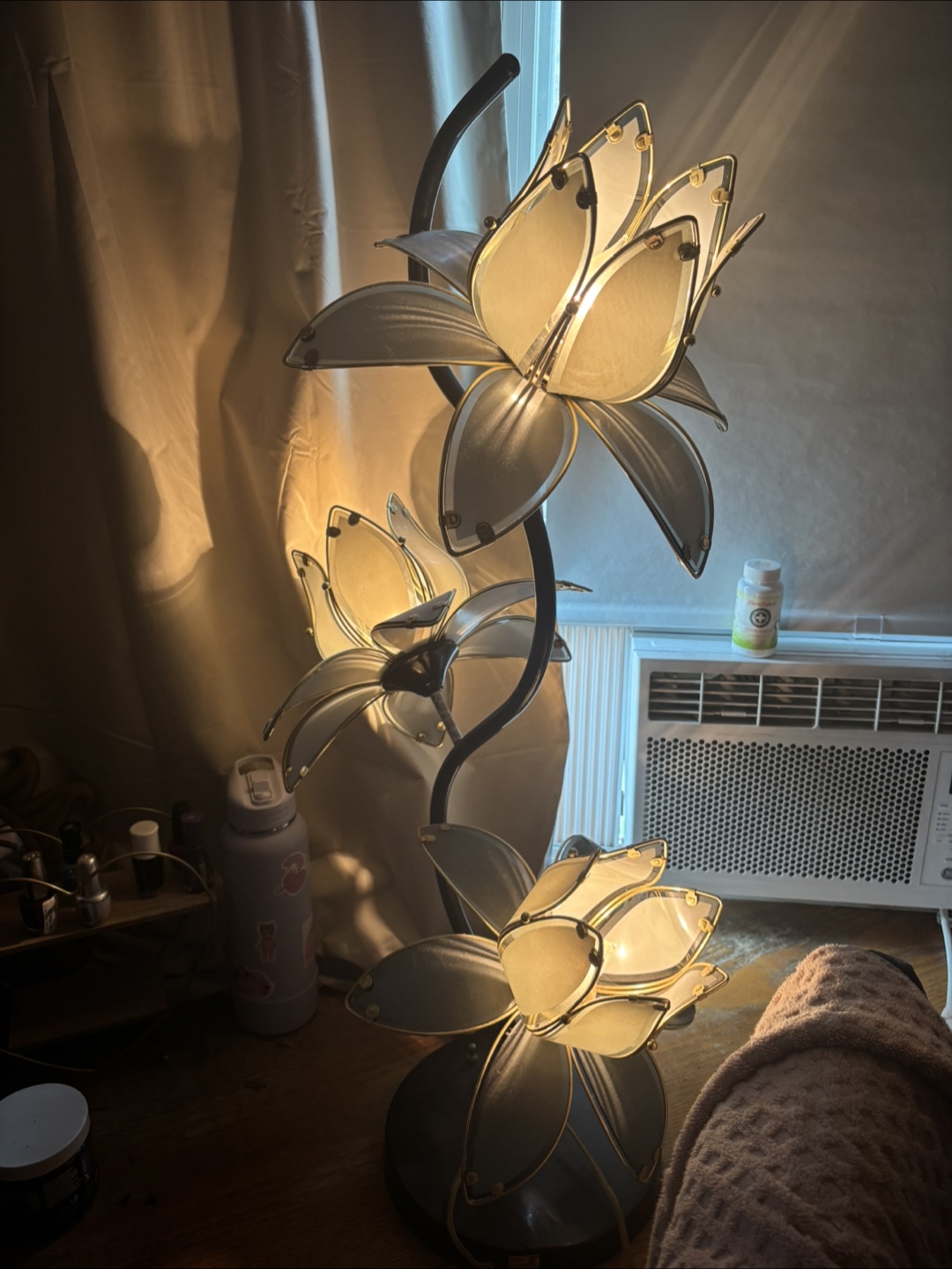 vintage flower lamp - photo 2