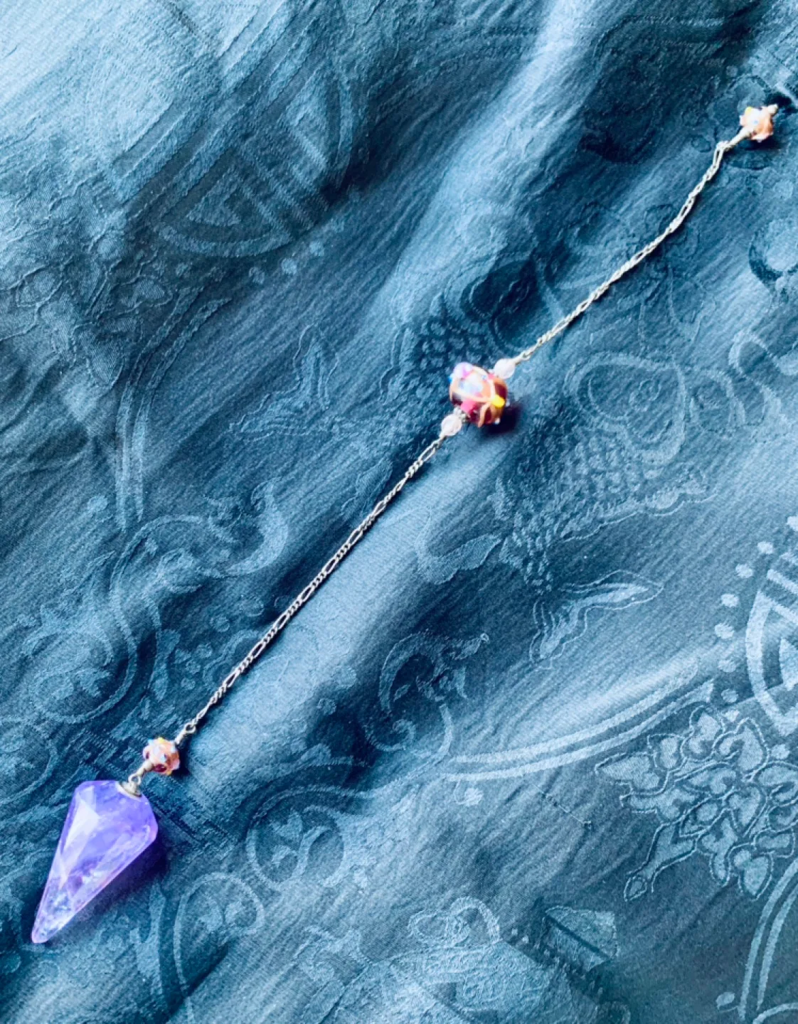 Amethyst pendulum with Murano glass accents image indicator(3)