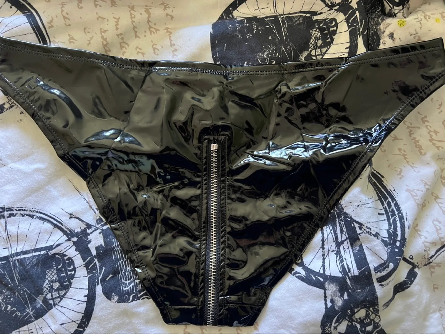 Black Patent Leather faux Zip-Front Bikini Briefs image indicator(5)