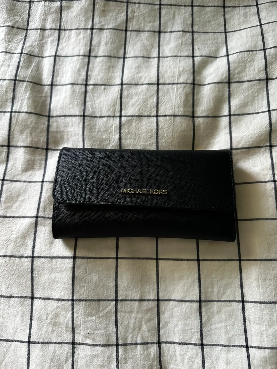 Michael Kors Black Leather Wallet thumbnail