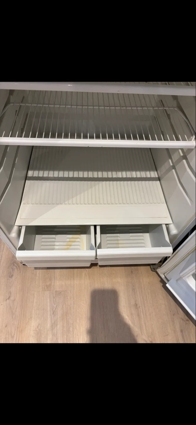 GE Top Freezer Refrigerator image indicator(5)