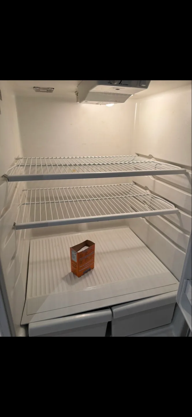 GE Top Freezer Refrigerator image indicator(8)