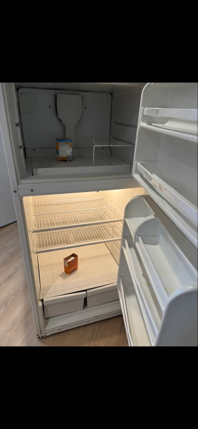 GE Top Freezer Refrigerator image indicator(7)