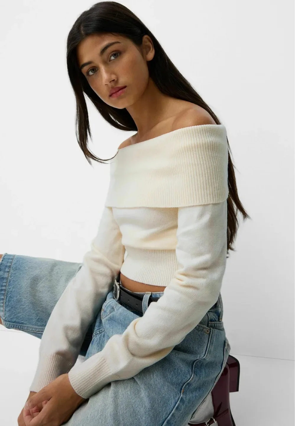 Bershka Off-shoulder Sweater thumbnail