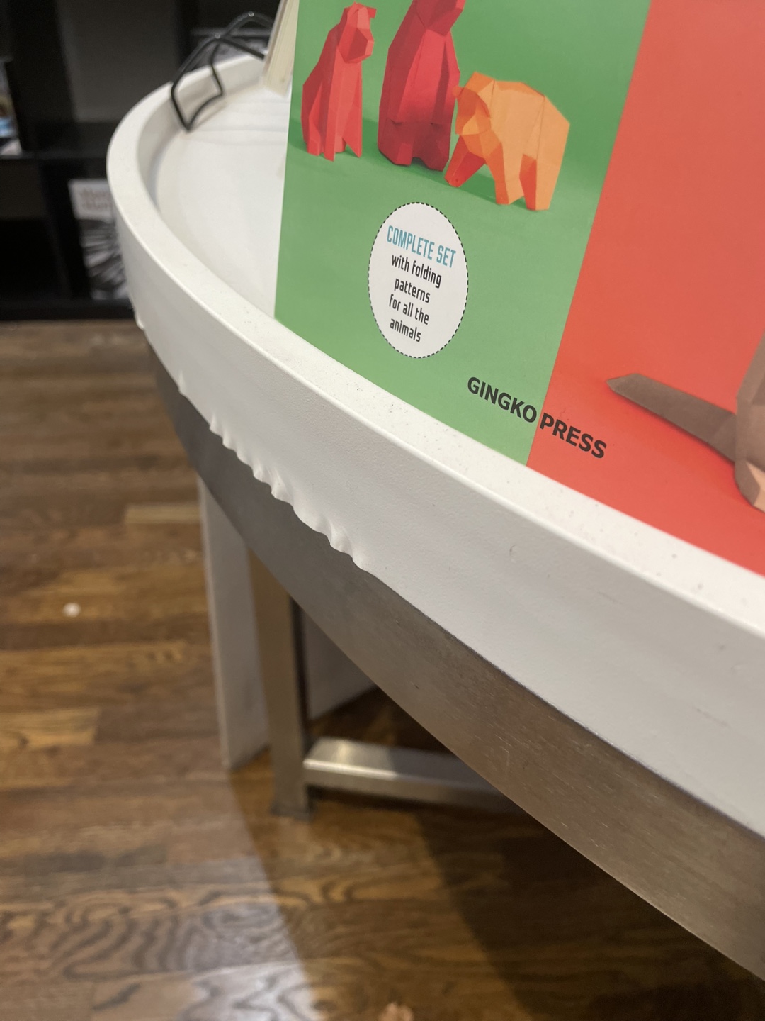 White 3-Tier Round Book Display Stand - photo 4