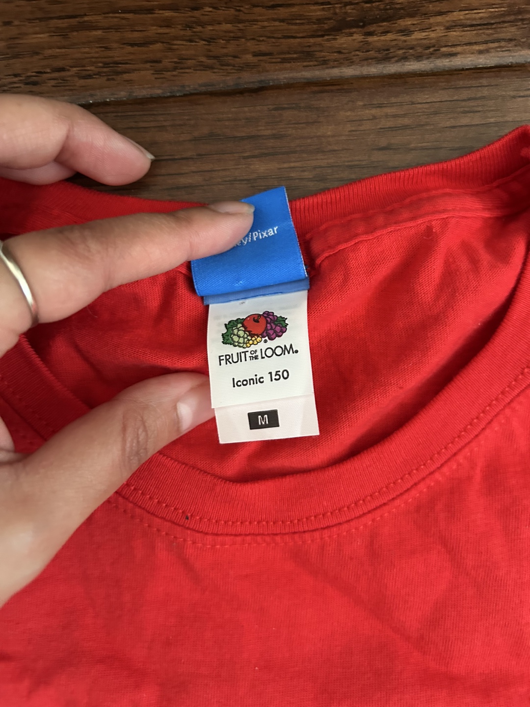 Pixar's Pizza Planet T-Shirt - Size Medium - photo 3