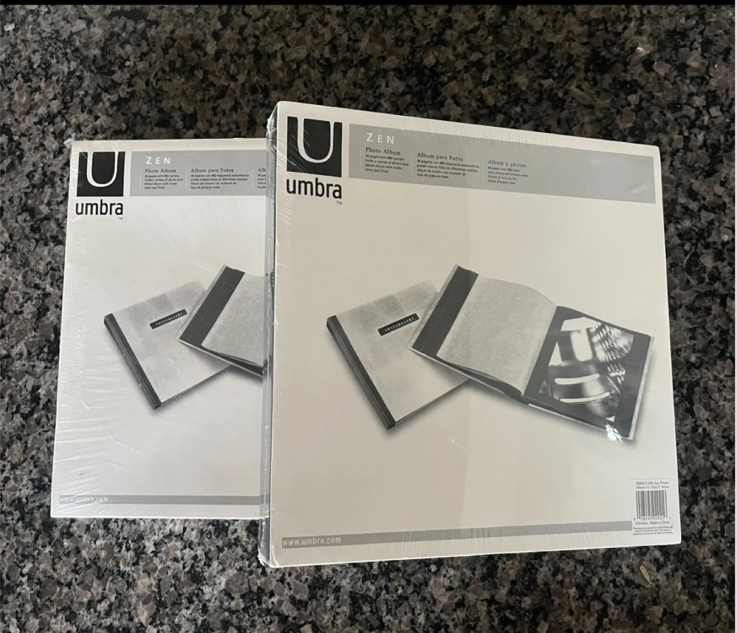 *LAST CHANCE BY 5pm TODAY* Umbra Photo Albums thumbnail