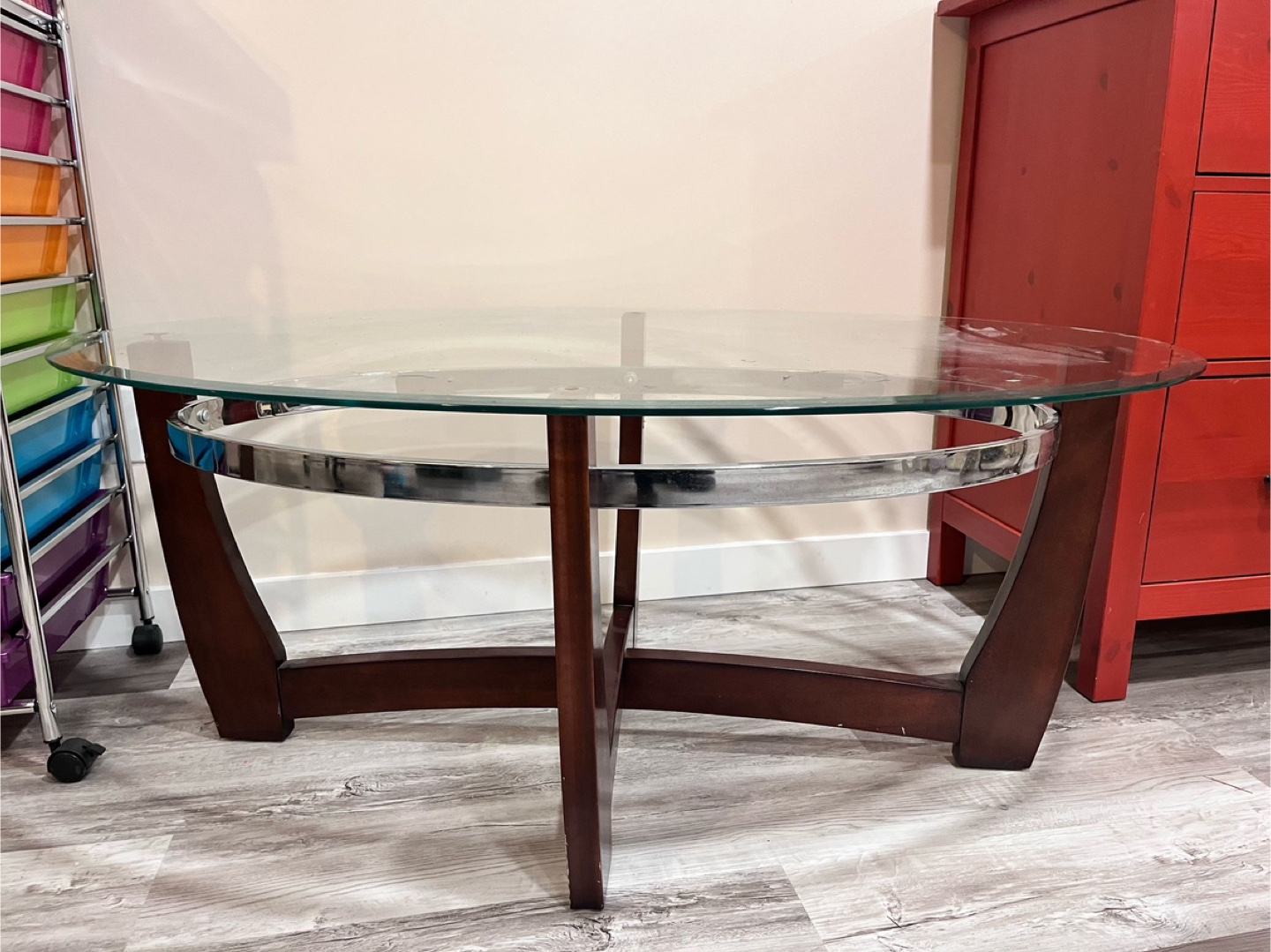 Oval Glass Coffee Table with Dark Wood Base - photo 2