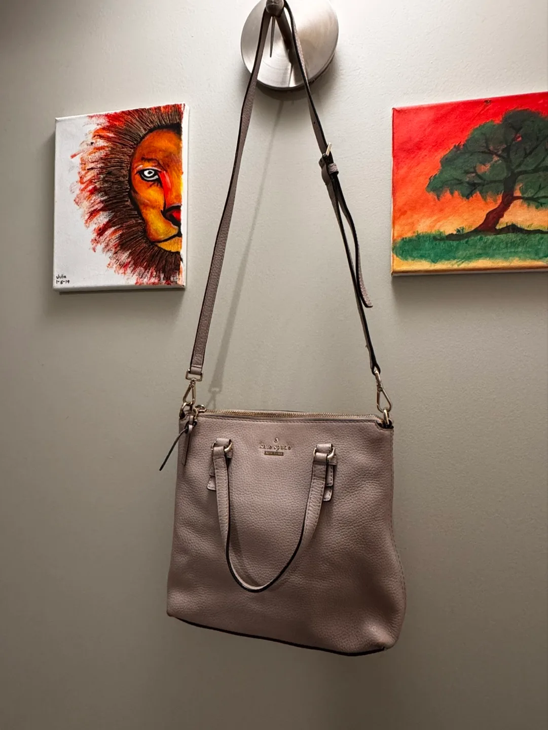 Kate Spade New York Light Beige Leather Crossbody Bag image indicator(3)