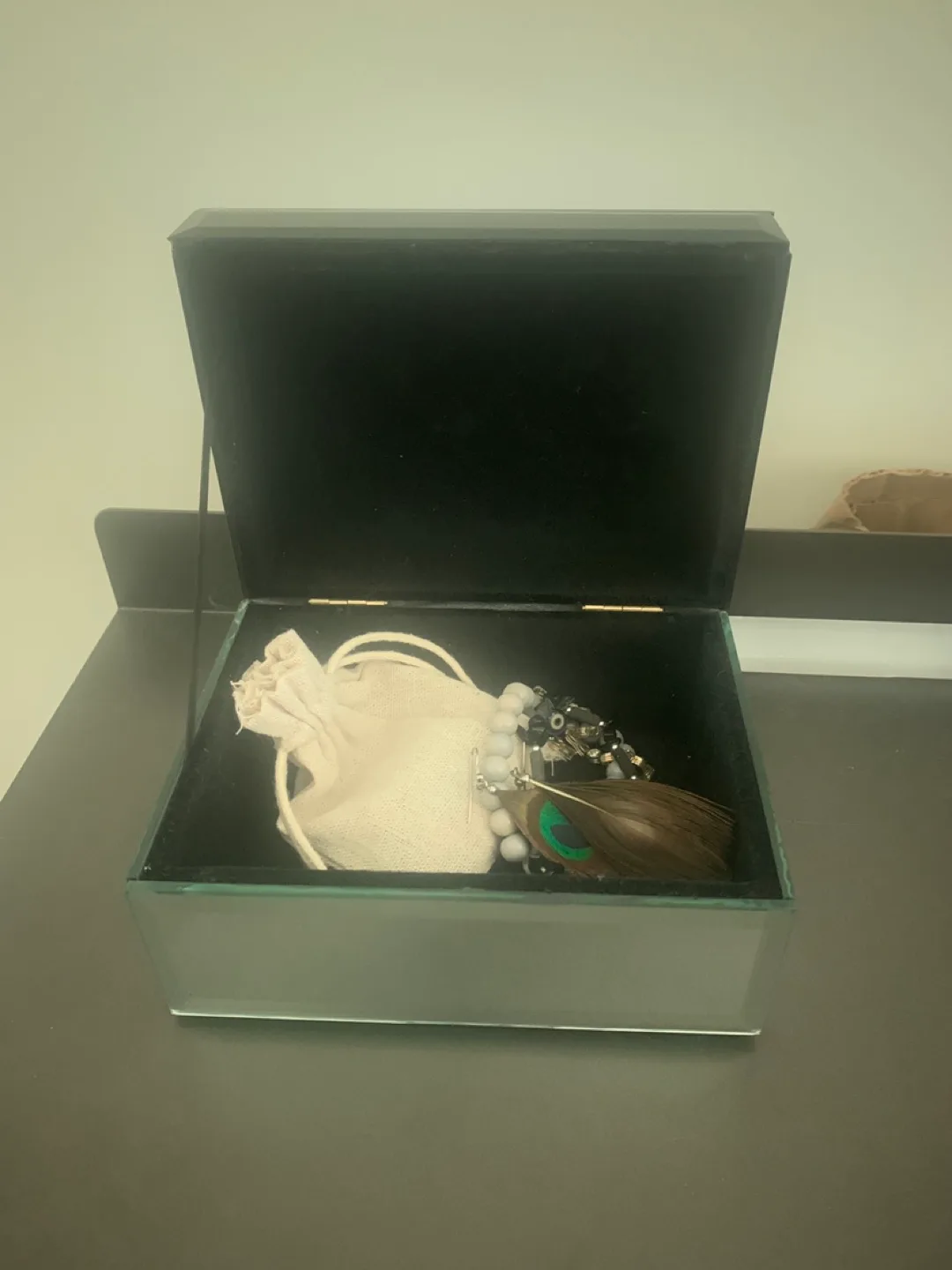 Black Mirrored Jewellery Box with Velvet Interior image indicator(2)