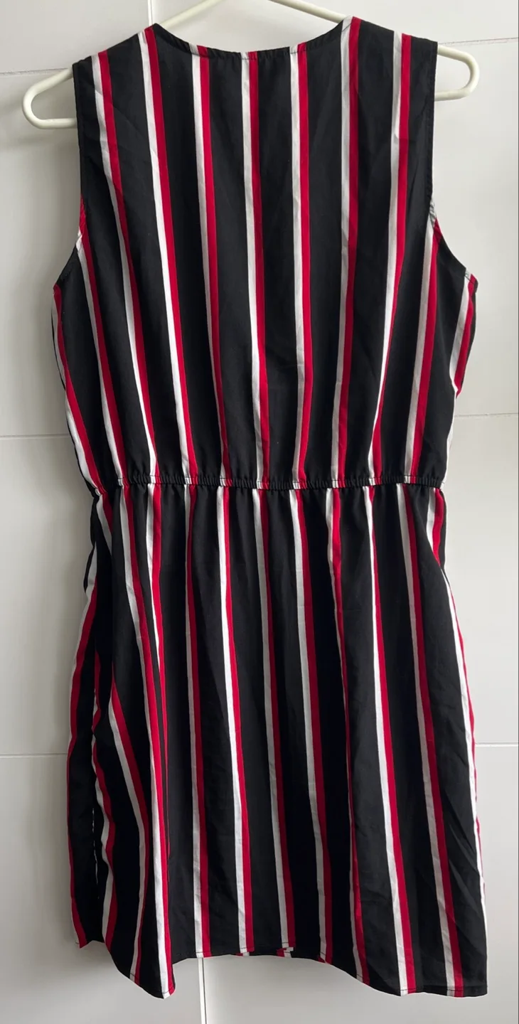 🍒Black and Red Striped Dress image indicator(3)