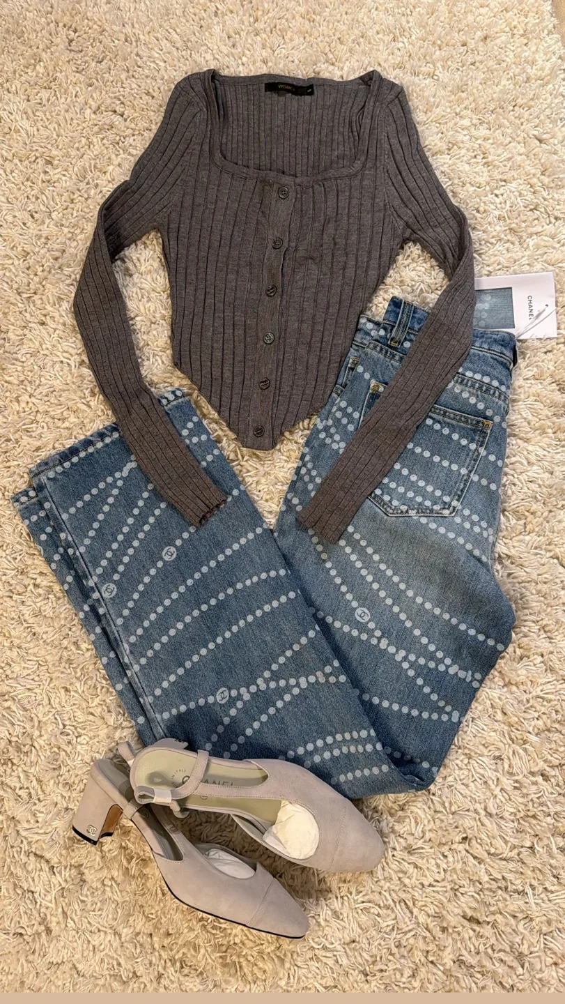 Grey Ribbed Knit Button Cardigan thumbnail