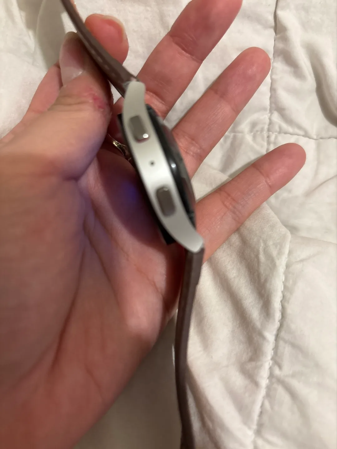 Samsung Galaxy Watch 5 image indicator(2)