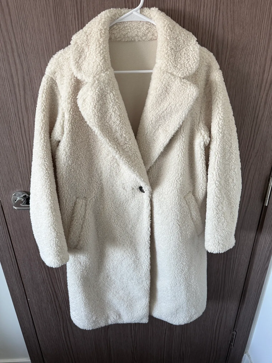 Uniqlo Teddy Fleece Coat - Size XS thumbnail