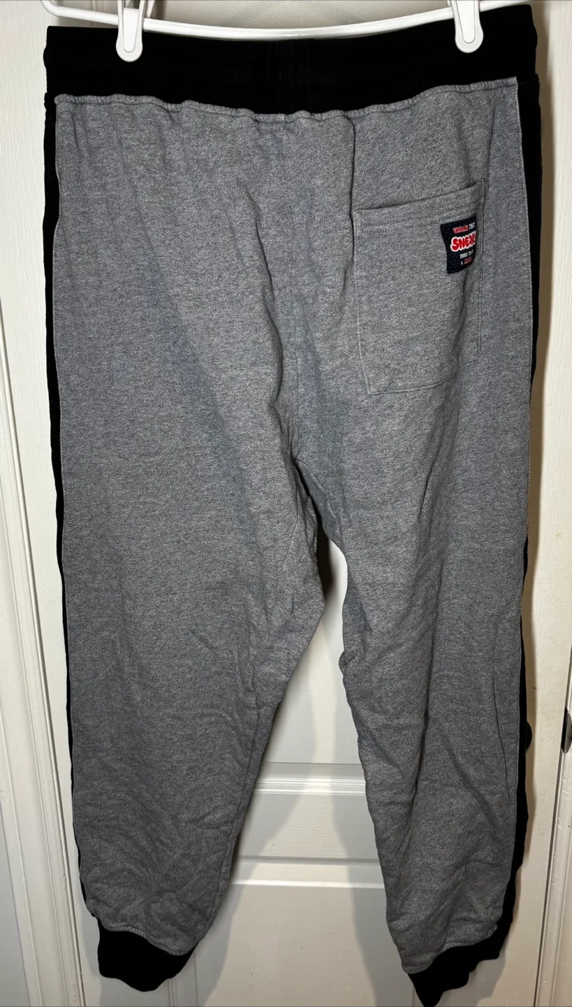 Sneaky Urban Chic Joggers Size XL - Cool Sweat Pants image indicator(4)