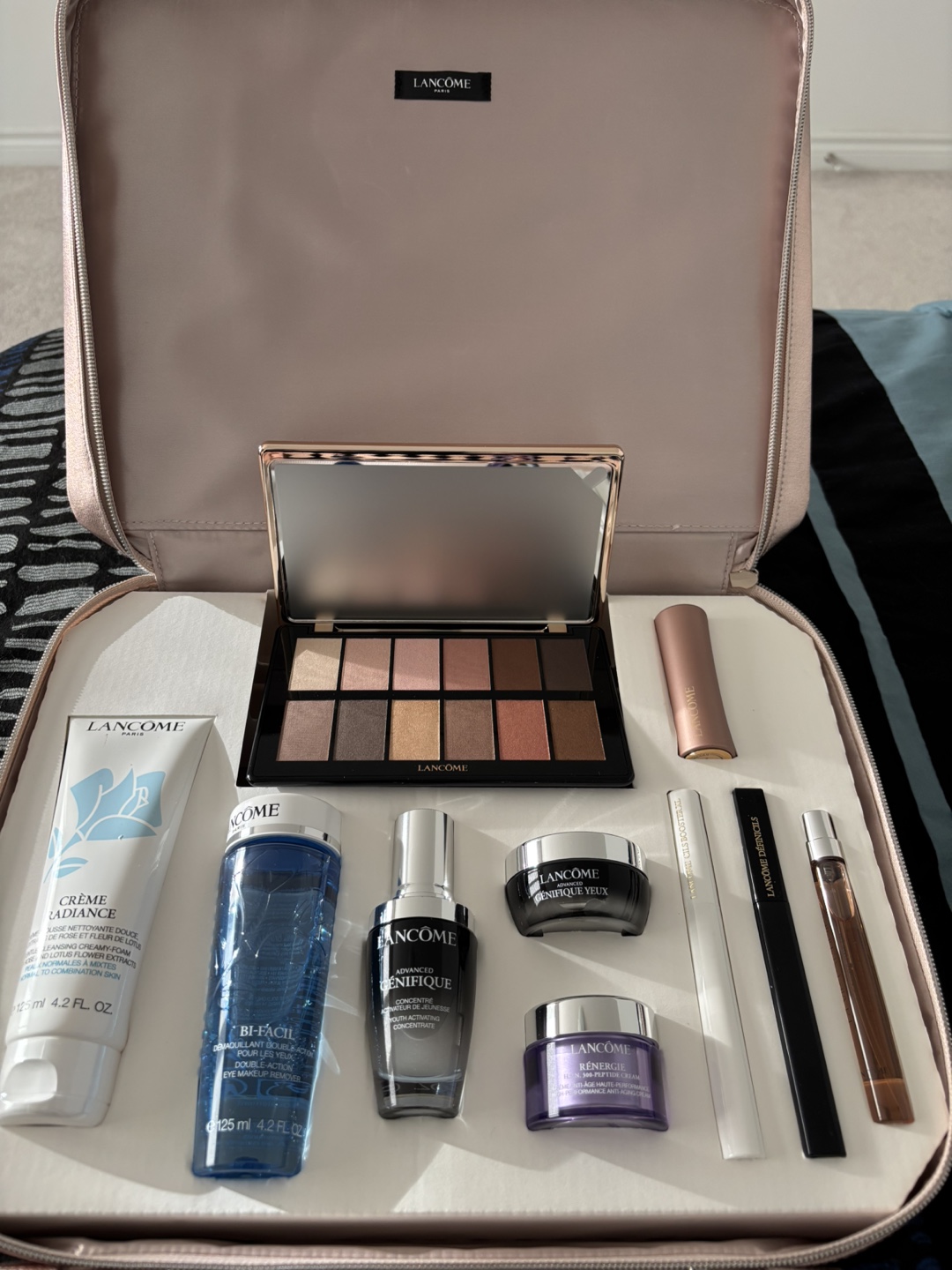 Lancôme Holiday Gift Set - New in Box - photo 4