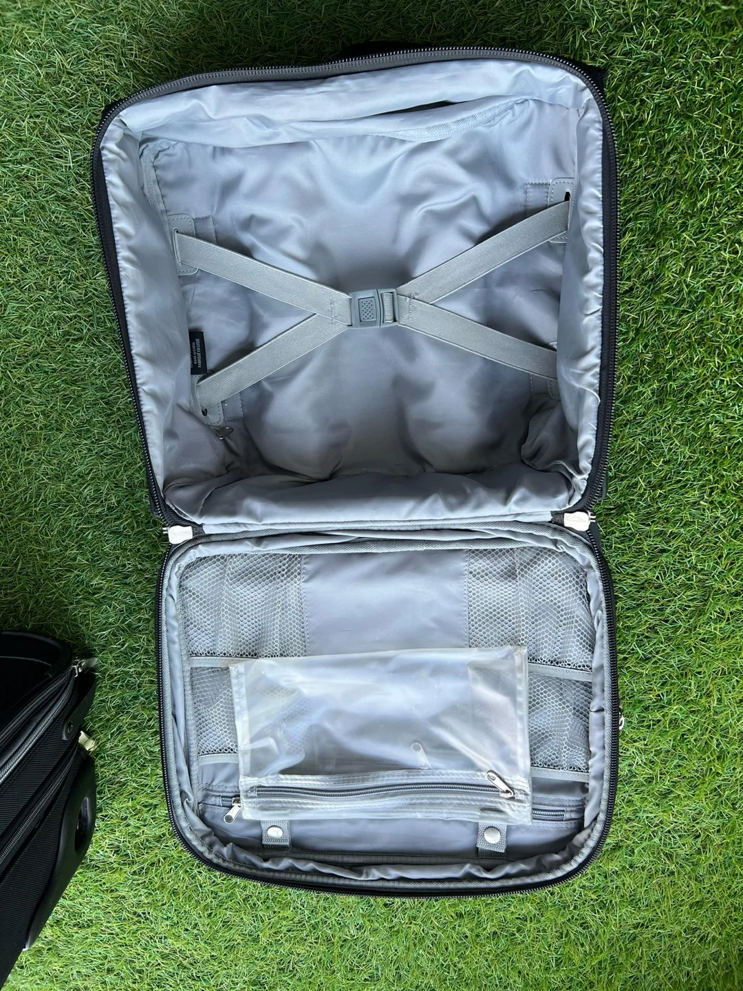 Pair of Bentley Rolling Travel Bags image indicator(6)