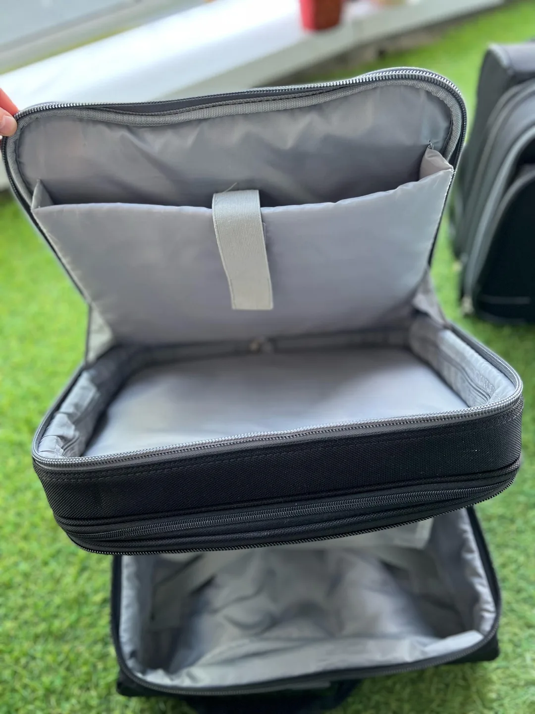 Pair of Bentley Rolling Travel Bags image indicator(7)