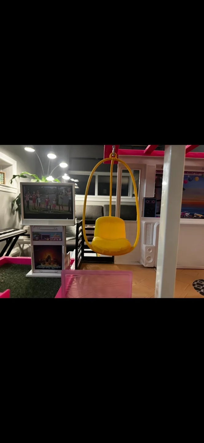 Barbie Dream House for Sale image indicator(3)