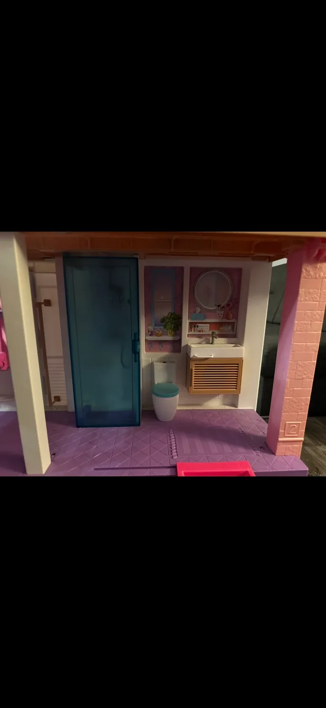 Barbie Dream House for Sale image indicator(5)