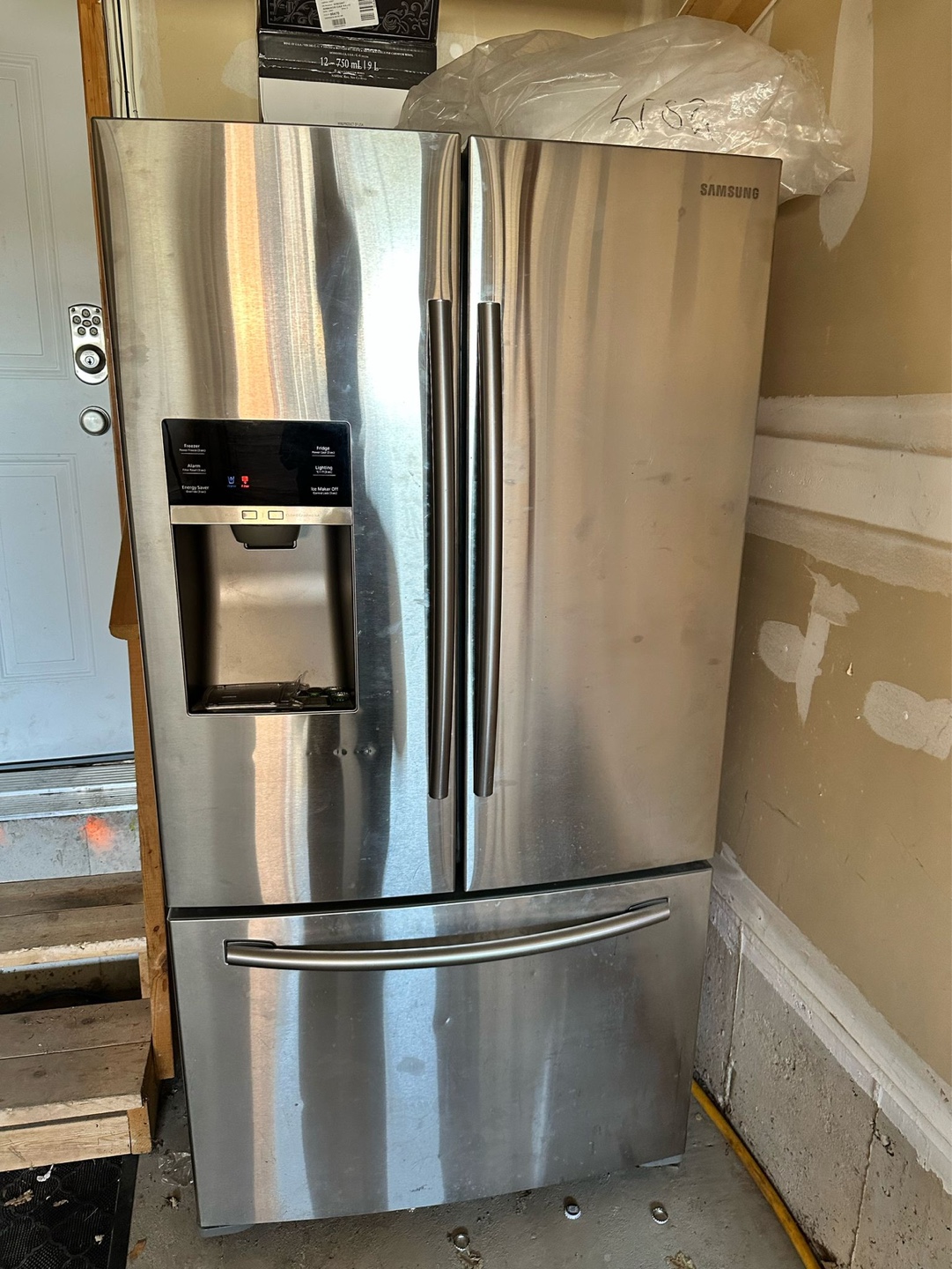 Samsung French Door Refrigerator - Stainless Steel 🧡