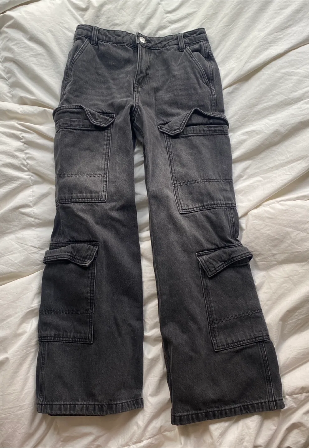 H&M Divided Black Cargo Jeans Size 0