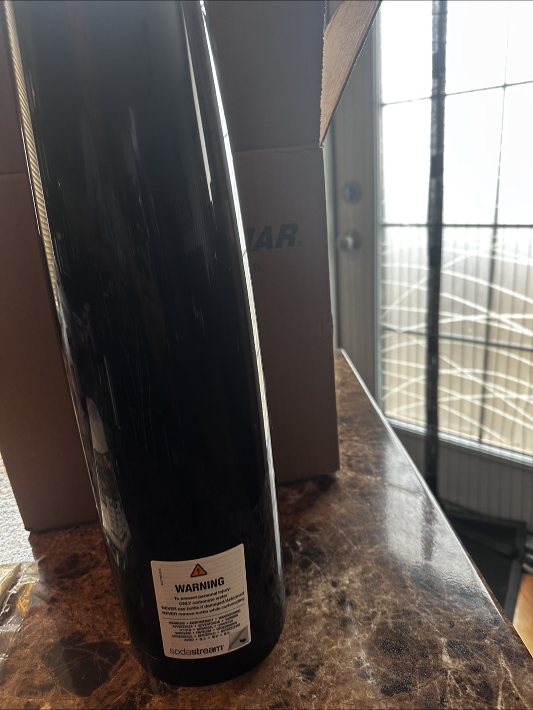 SodaStream Fizzi Sparkling Water Maker - Black