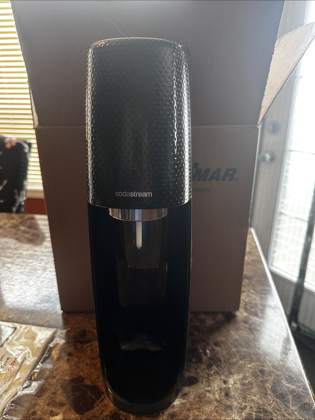SodaStream Fizzi Sparkling Water Maker - Black - photo 2