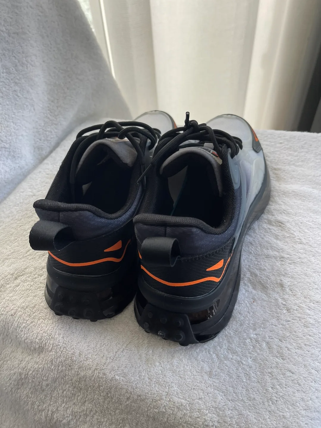 Stay Wild New York City Sneakers image indicator(3)