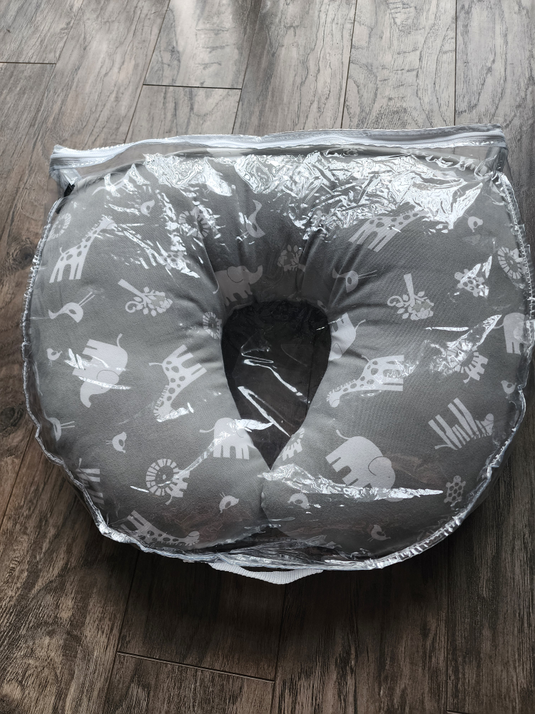 Grey and White Animal Print Baby Nursing Pillow - photo 2