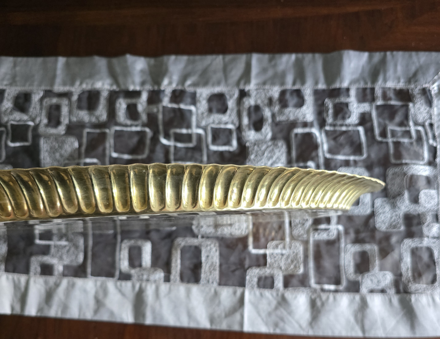 vintage brass etched tray. - photo 2