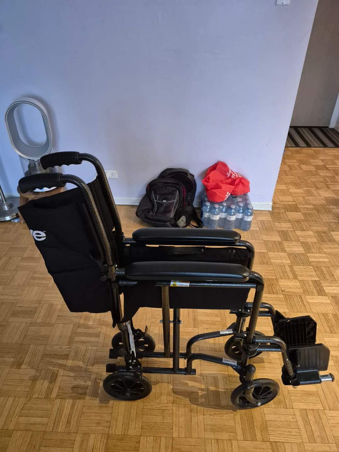 Drive Medical Lightweight Wheelchair image indicator(10)