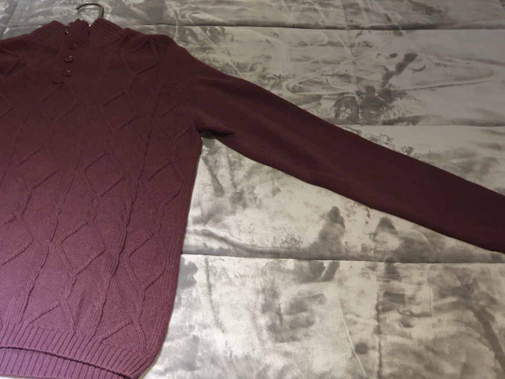 Men's Burgundy Cable Knit Jumper