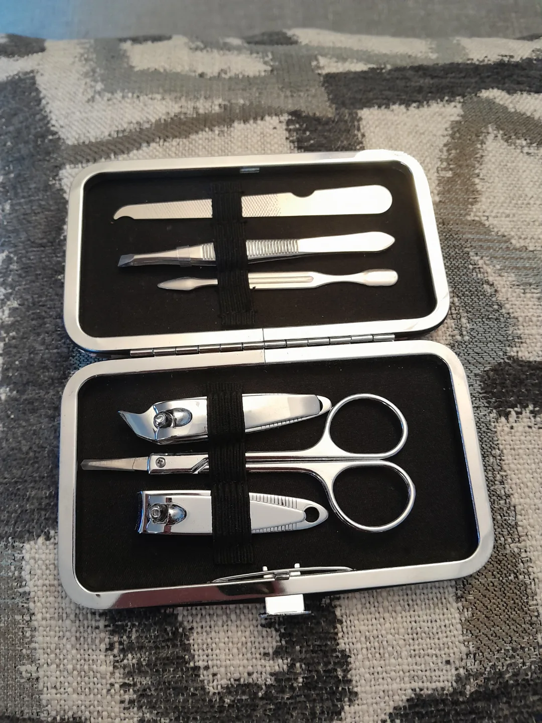 Travel manicure set💚 image indicator(2)