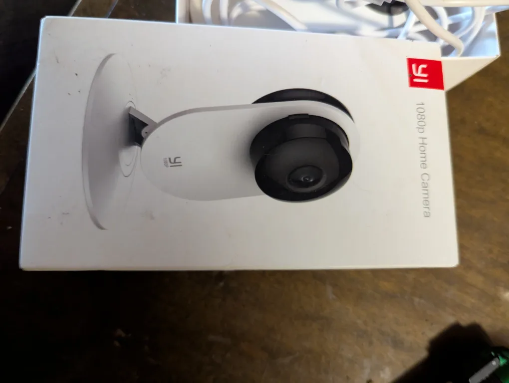YI 1080p Home Camera - New in Box image indicator(4)