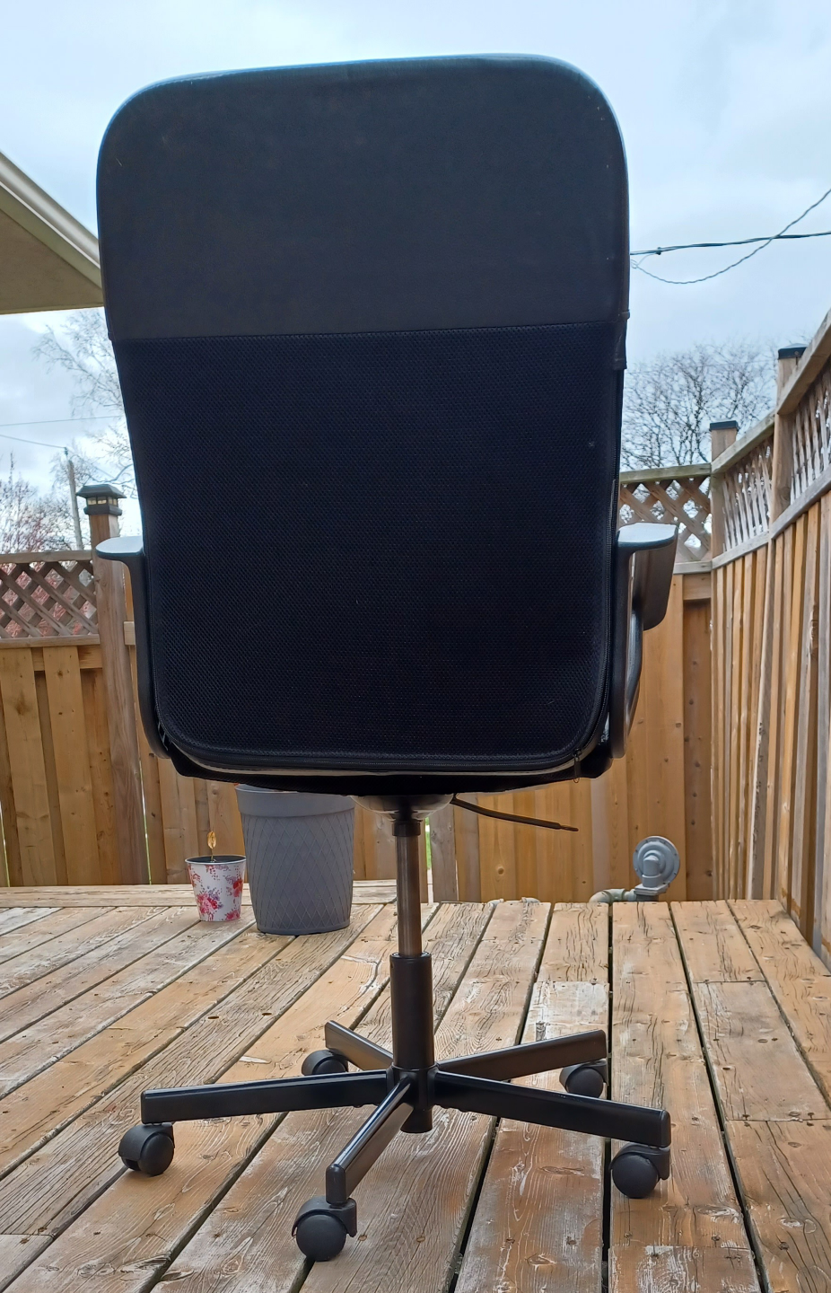 IKEA FINGERHULT Desk Chair - photo 3