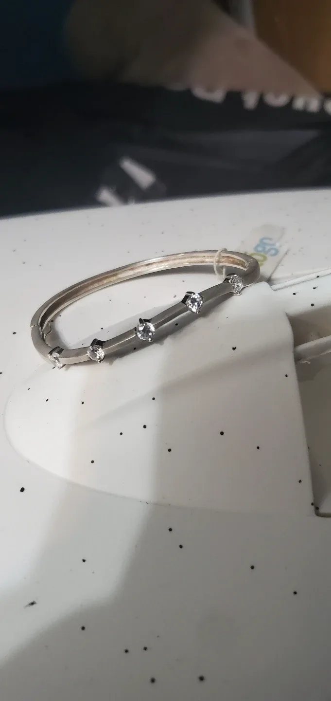 Sterling Silver Hinged Bangle Bracelet with Cubic Zirconia image indicator(4)