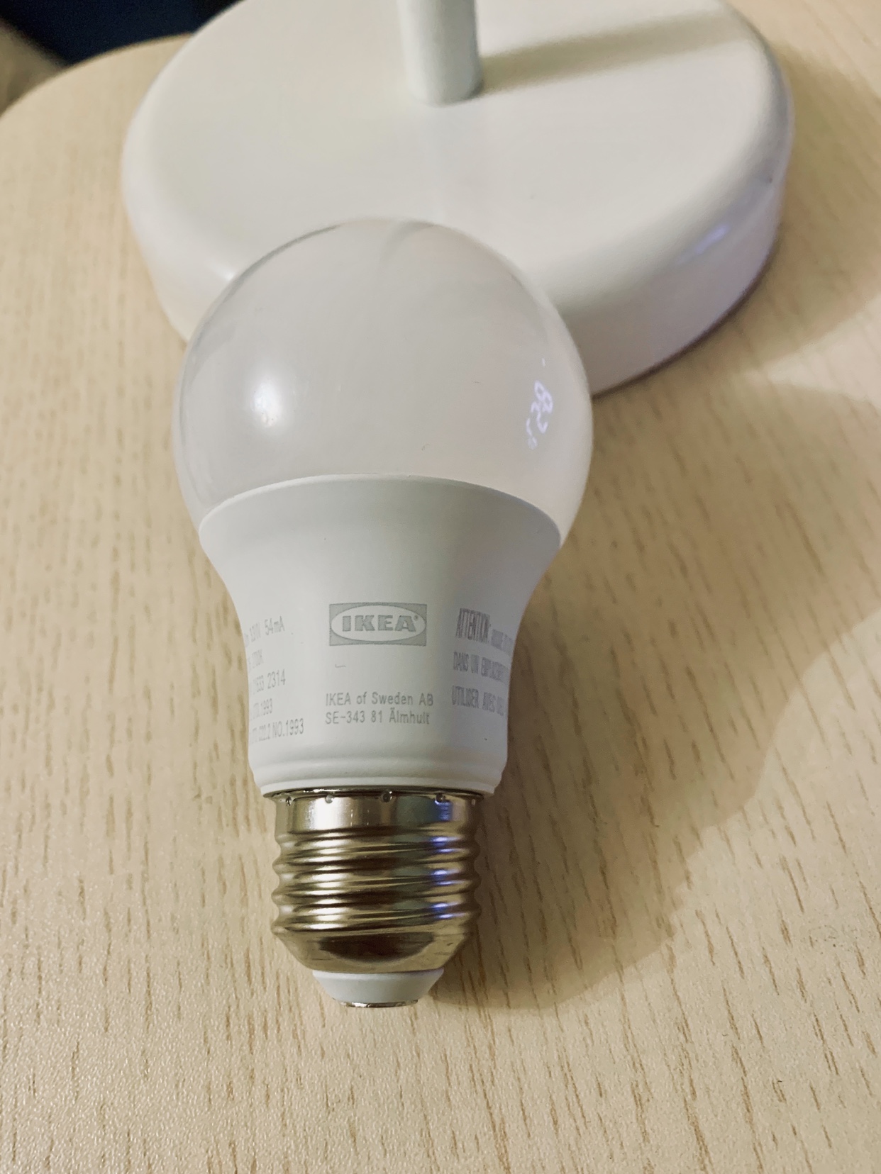White Desk Lamp - photo 4