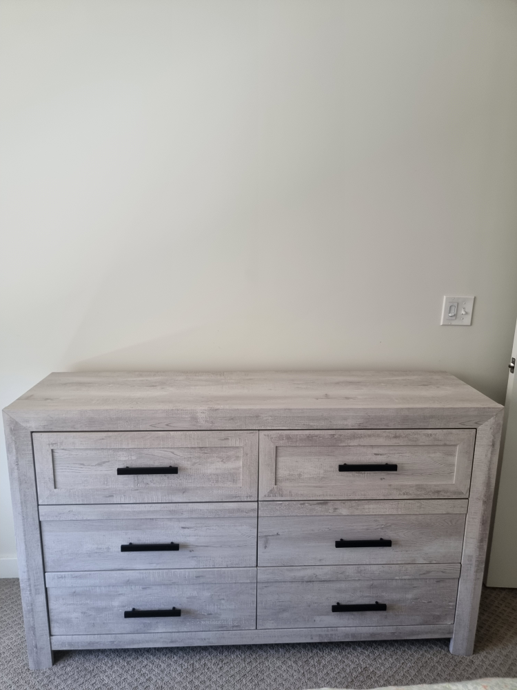 6-Drawer Dresser & 2 Nightstands Set