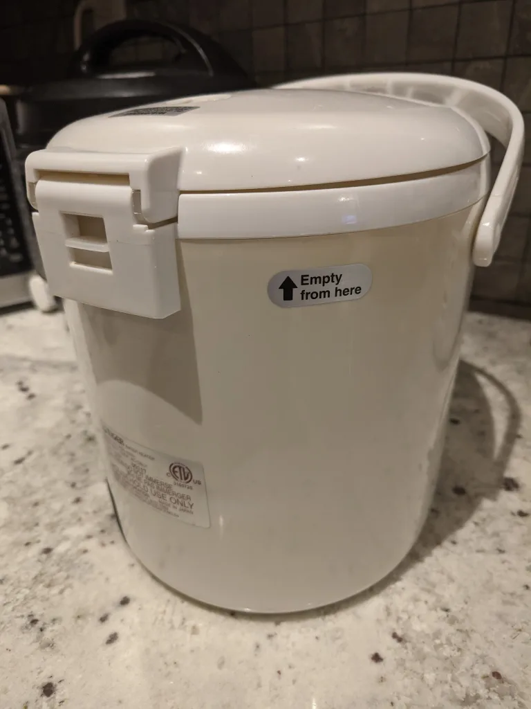 Tiger 3L Electric Water Boiler and Warmer image indicator(4)